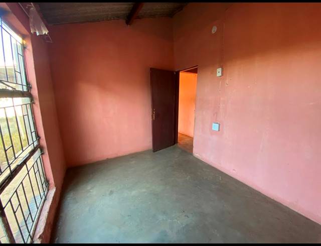 3 BEDROOM HOUSE FOR SALE IN KATLEHONG SOUTH